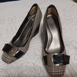 Bandolino cloth wedges, 3 in. Wedge very gently worn